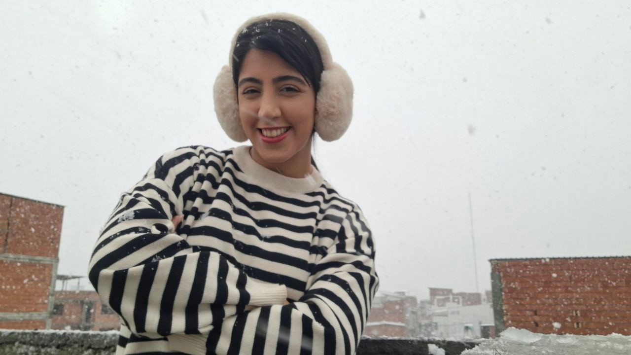 یک روز برفی با مرجان ❄️🌨