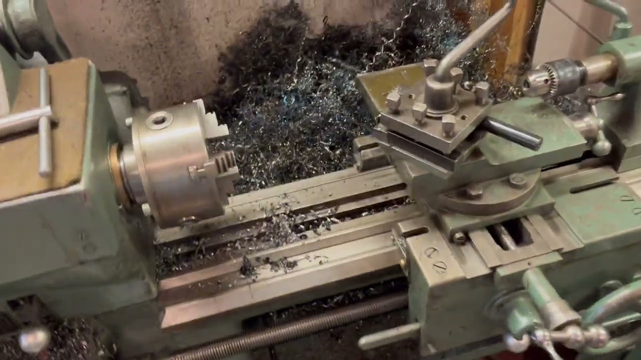 Puch kampiakselin laakerin ulosvedin