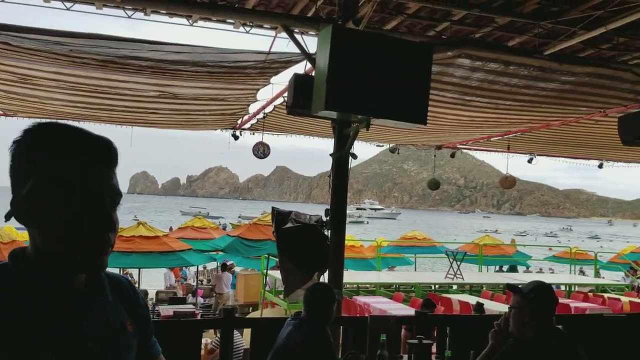 Mango deck Cabo