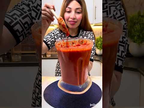 هريسه الشطه معلقة واحدة منها بتحلي أي أكله هريسه الفلفل الحار مبستغناش عنها أبدا وسر حلاوه الأكل
