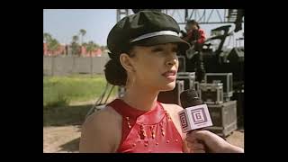 Selena Y Los Dinos - Baila Esta Cumbia Escena De Selena: La Serie