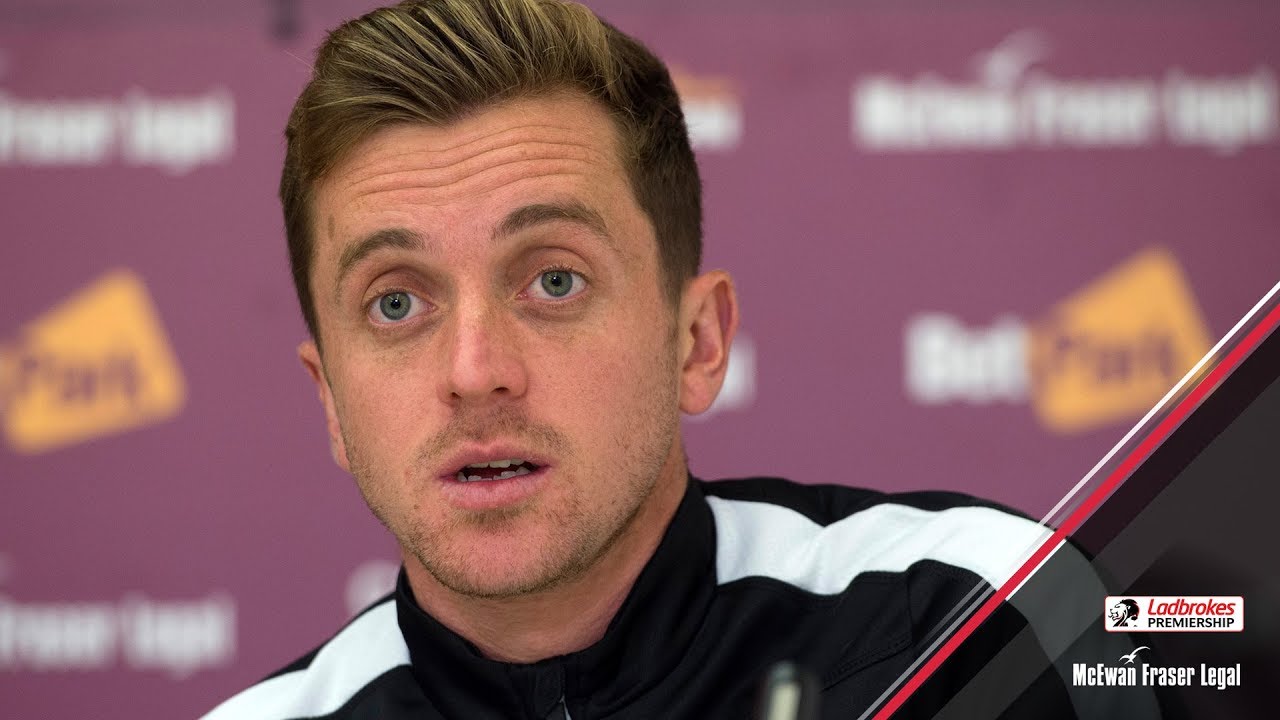 PRESS | Elliott Frear pre Hearts heartspots