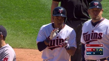 BOS@MIN: Polanco drives in two with a single to left