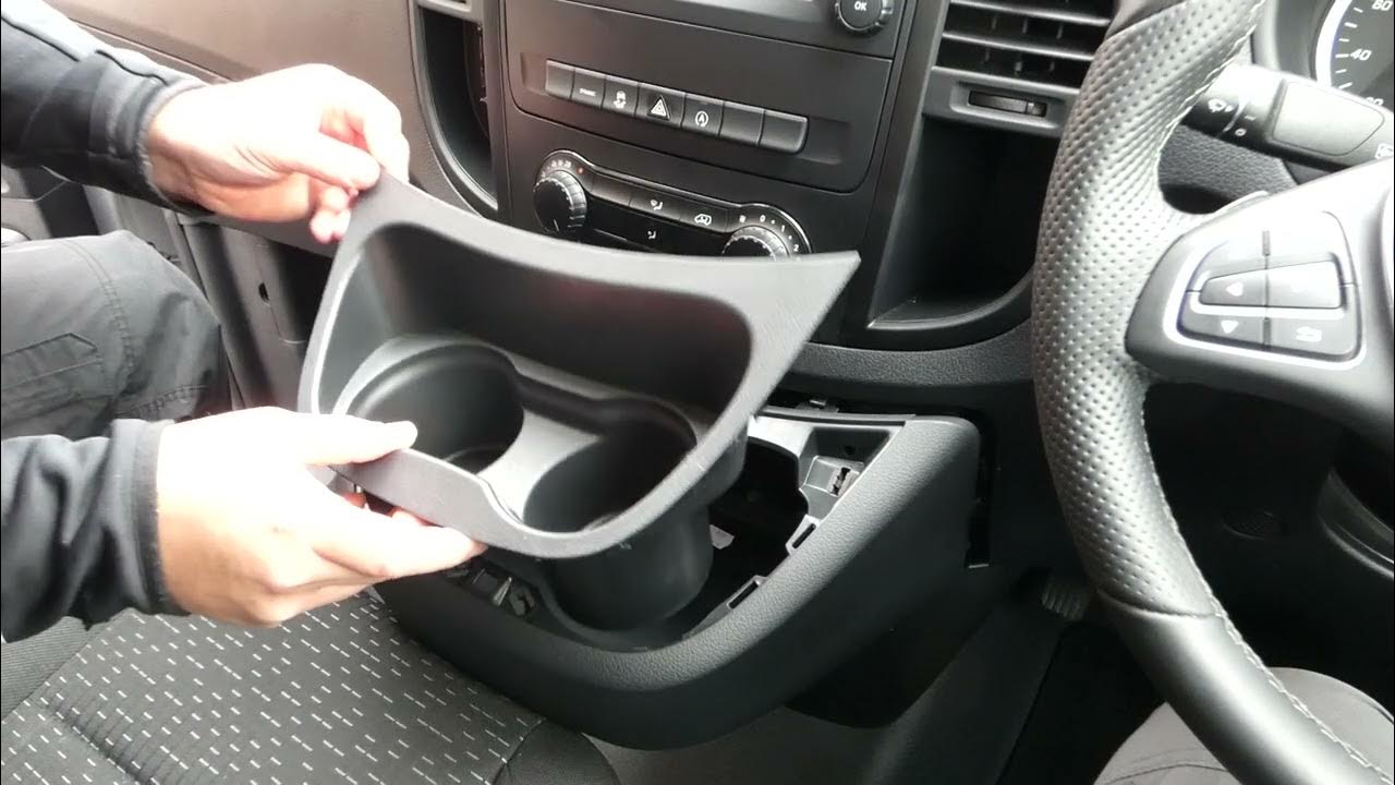 Véritable kit porte-tasse Mercedes Vito W447 (automatique uniquement) MB1