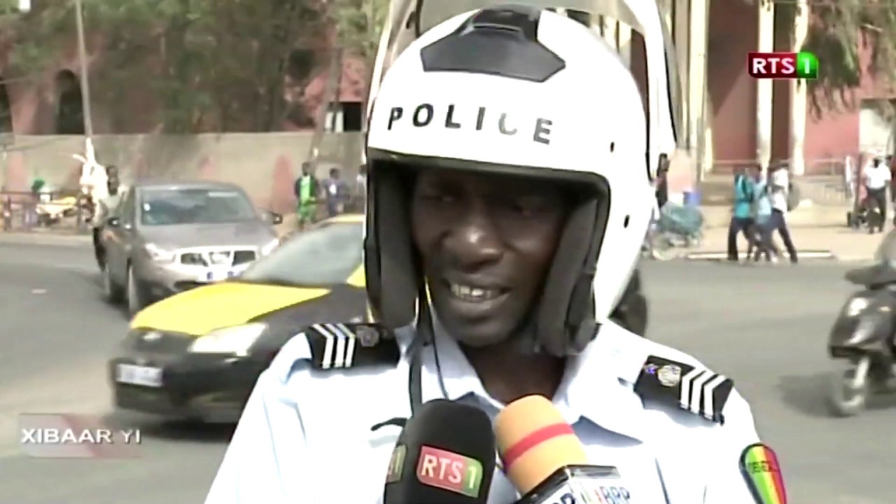 LE POLICIER AMOUL YAKAR EXPLIQUE L'ORIGINE DE SON NOM SUR LA RTS1