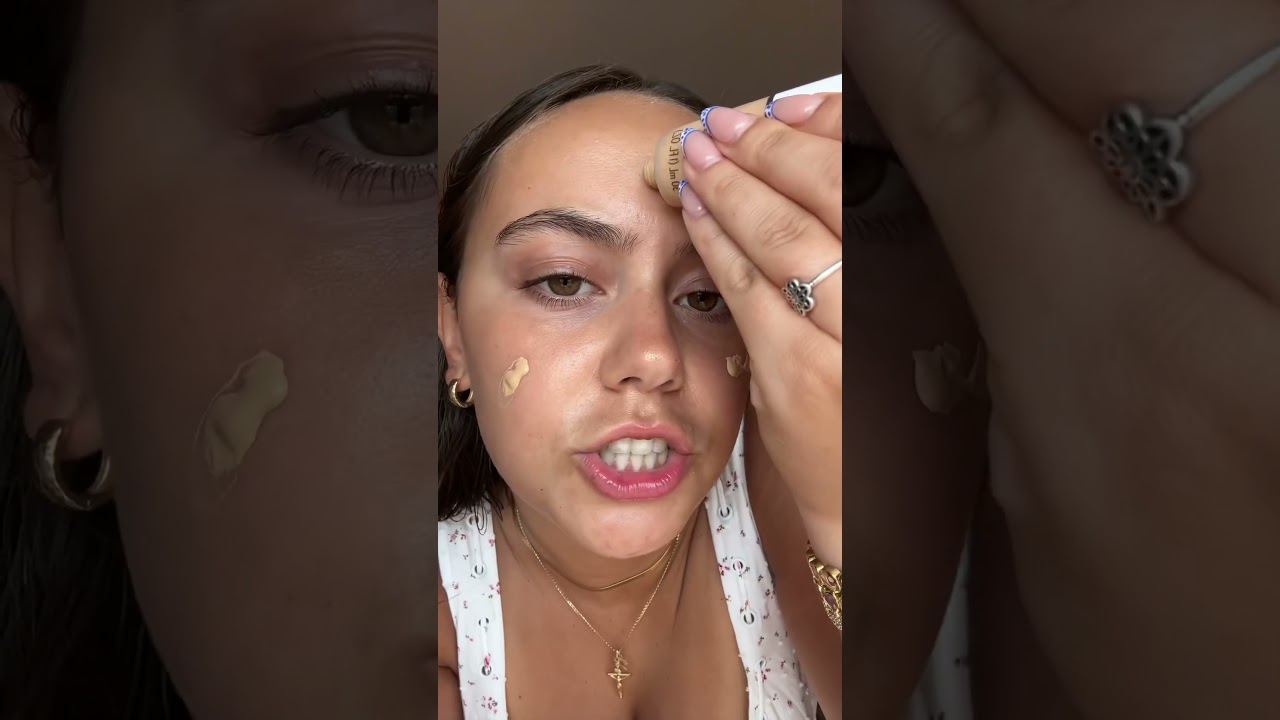 Сияющая для сольного свидания с новым тональным кремом Clean Invisible от @covergirl 