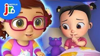 Bella And Cece's Pajama Party Song! 🧸💤🌙 Cocomelon Lane | Netflix Jr