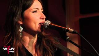 KT Tunstall - &quot;Feel It All&quot; (Live - WFUV at The Living Room)