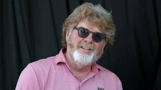 Back Stage with Mac McAnally