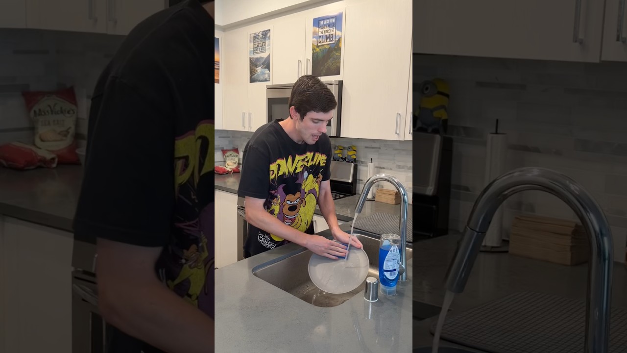 How a Powerline fan washes dishes