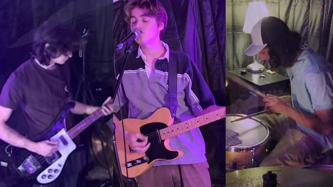 Guarda Mean Gloss - Pander 2 (Official Music Video) su YouTube Guarda Mean Gloss - Pander 2 (Official Music Video) su YouTube