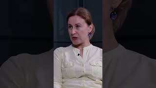 Українське суспільство зараз переживає дуже складний момент. Лариса Осадча.