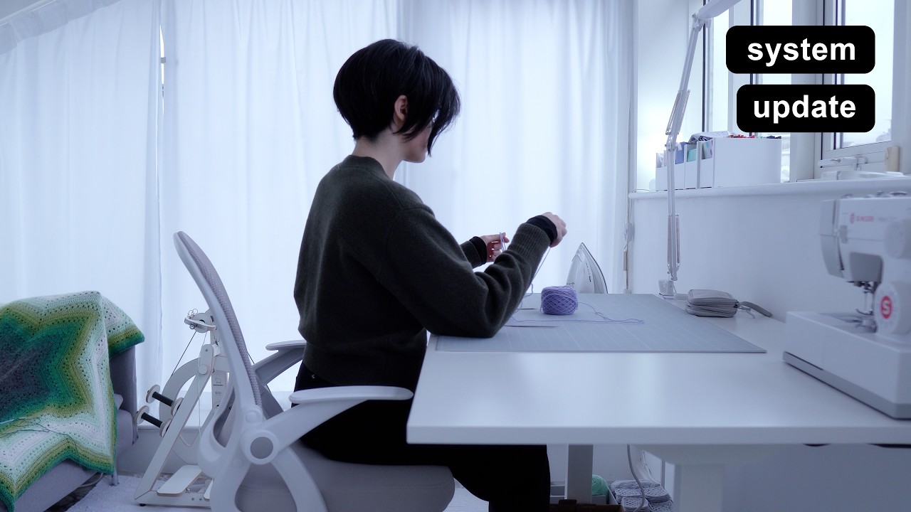 setting up my new workspace / minimal artist studio makeover