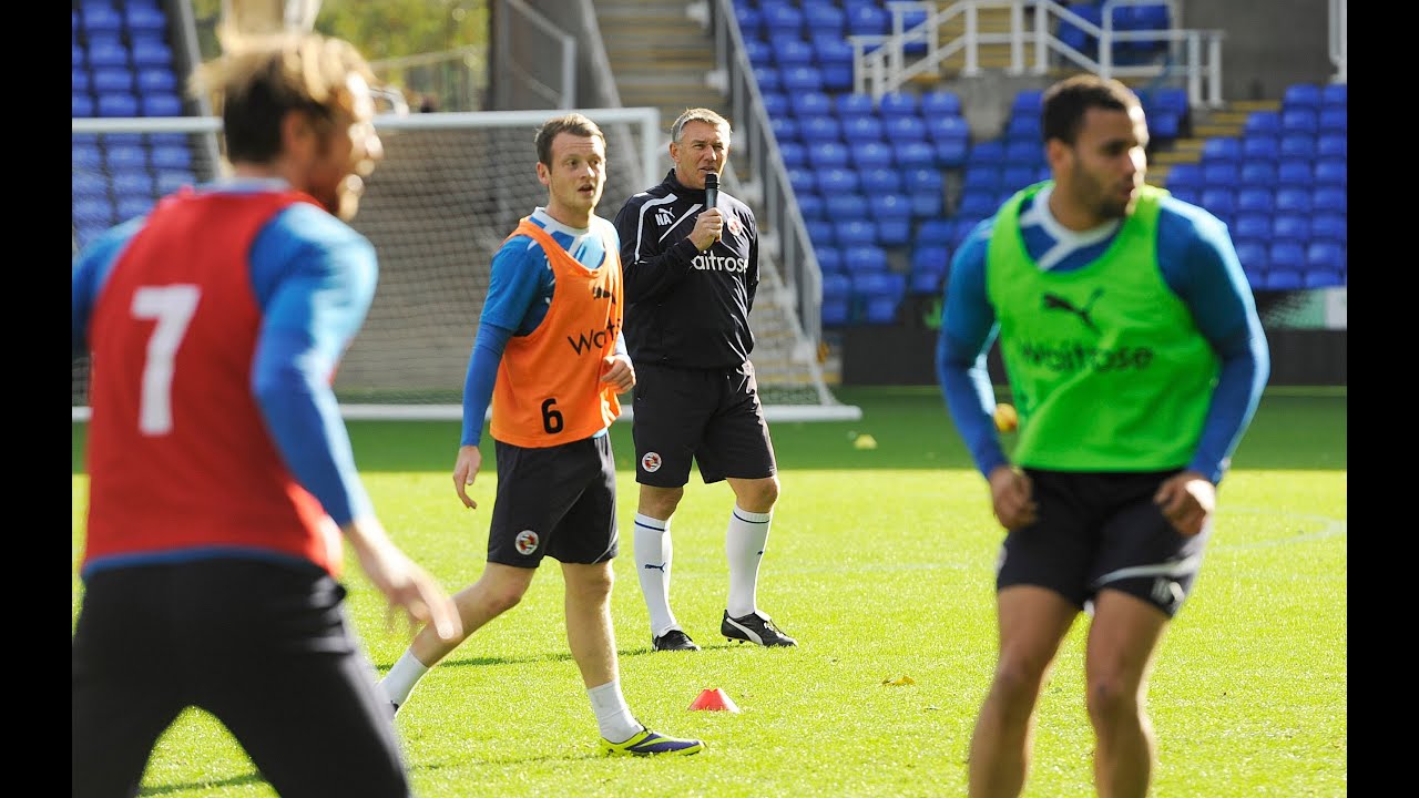 Club opens doors to all | Reading FC Open Day | 28.10.13 football score