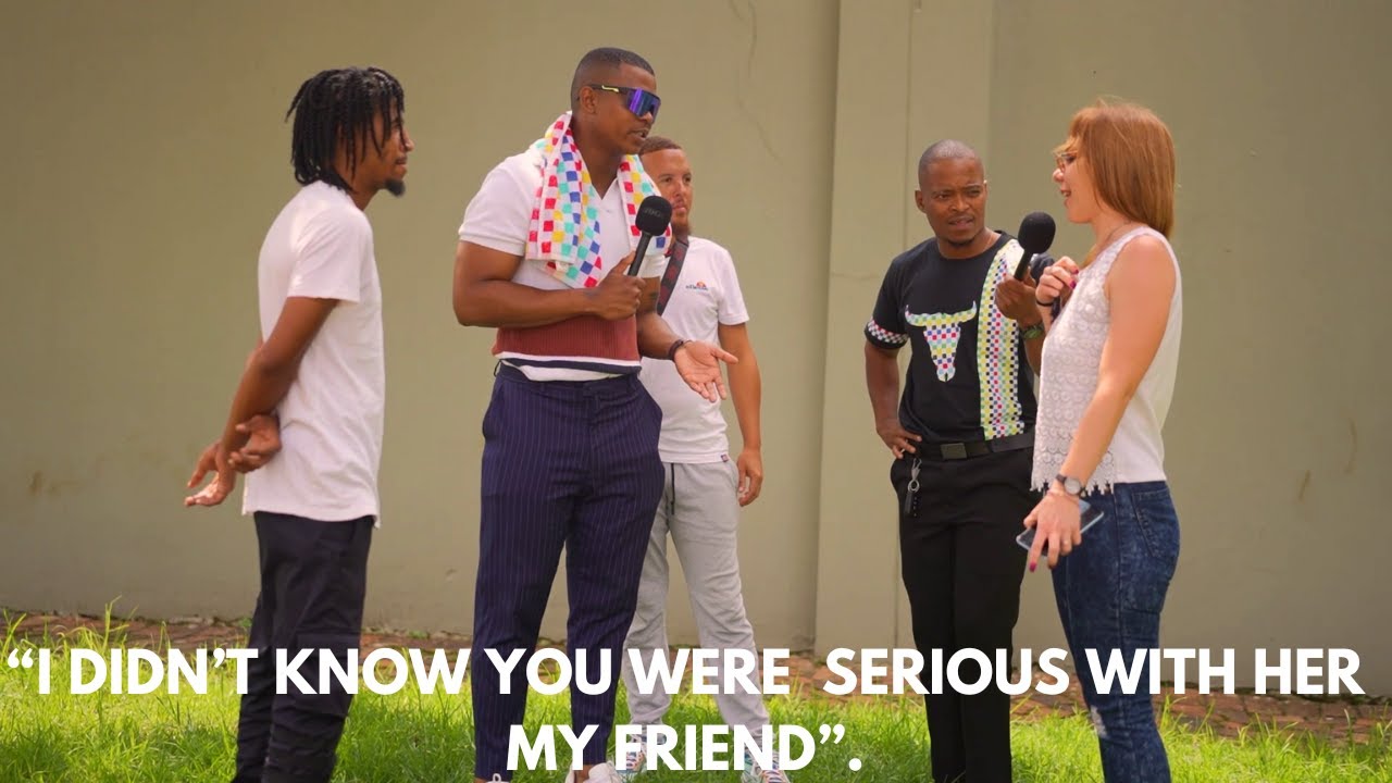 UYANGIJOLELA -GIVING IT TO FRIENDS🍑