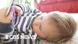 Screen time tied to developmental delays in toddlers, study finds