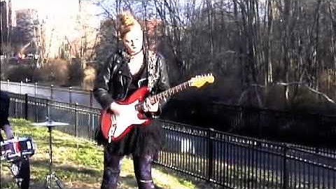 No Mascara Arming Eritrea (cover)