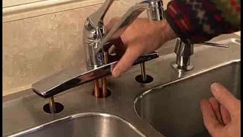 How to Replace a Kitchen Faucet