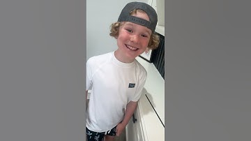 Kids Playing with Dominoes: The Amazing Falling Effect #shorts