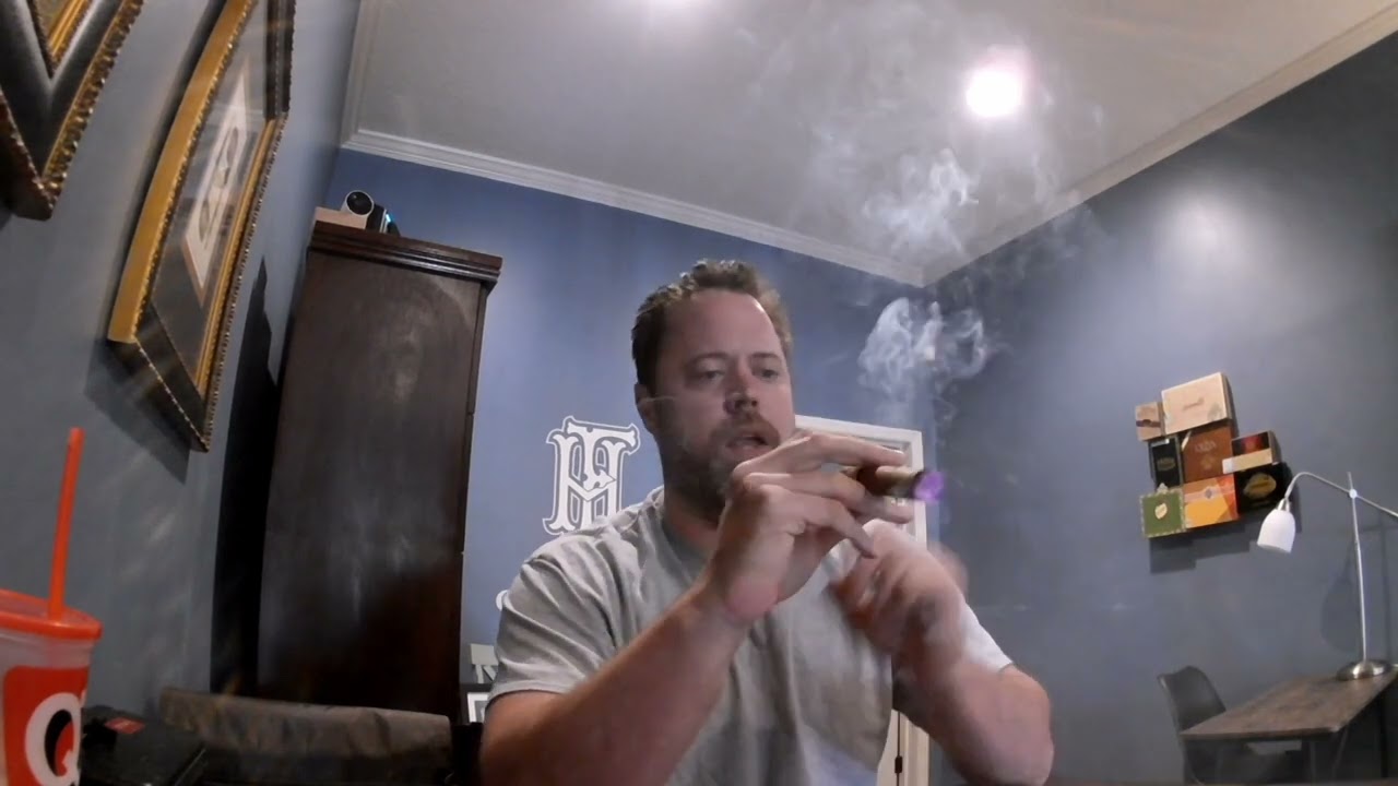 E14 Cigar Review - Room101 Ichiban