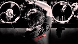 Oliver Twizt - Rich Bitch Original Mix