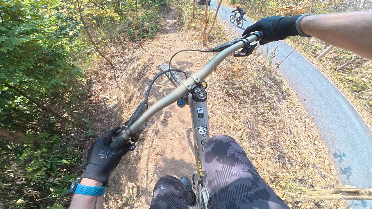 Chet Khot Downhill Trail  | Saraburi Thailand  - FULL RUN!