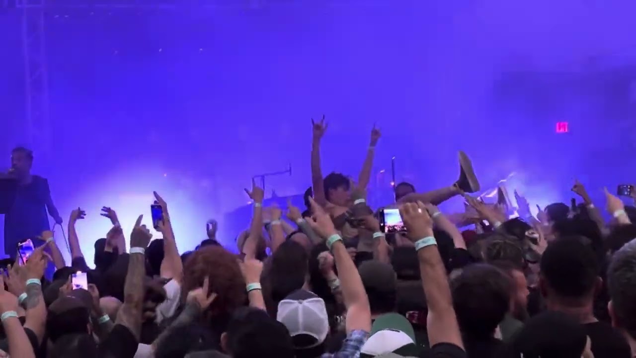 Glassjaw “Pink Roses” live 4/16/25