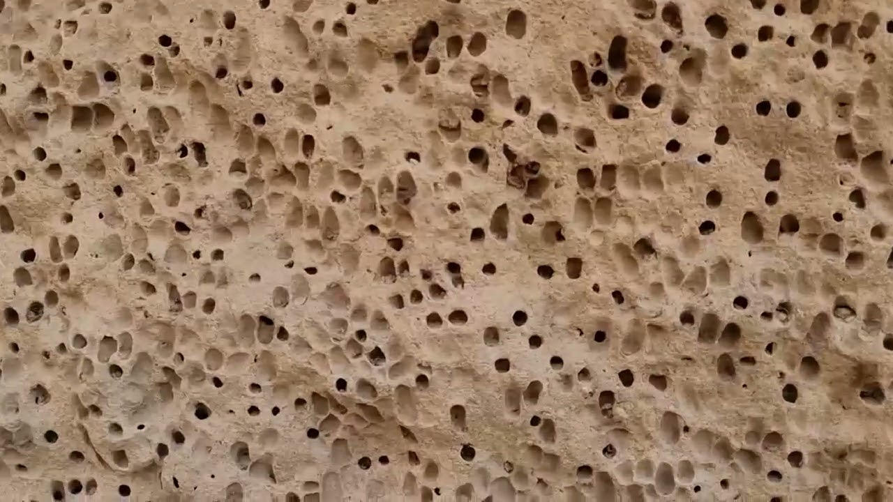 دير العذراء الحمام بالفيوم