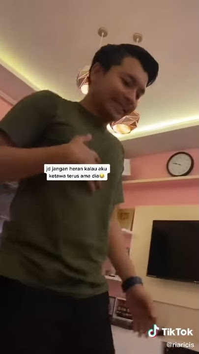 RIA RICIS DIAM DIAM REKAM KELAKUAN ANEH REZA SURYA PUTRA YG BIKIN NGAKAK