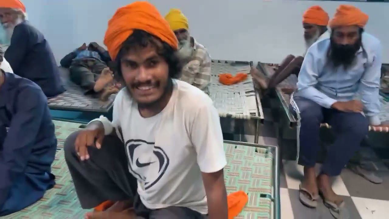 ਆਪਣੇ ਹੀ ਘਰ ਚ ਆਪਣੀ ਹੀ ਗੰਦਗੀ ਖਾ ਲੈਦਾ ਸੀ ਇਹ ਵੀਰ 5 ਕਿਲੇ ਜਮੀਨ ਦਾ ਮਾਲਕ ਸੀ