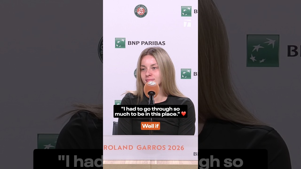 SO much to be proud of 👏 #majachwalinska #rolandgarros