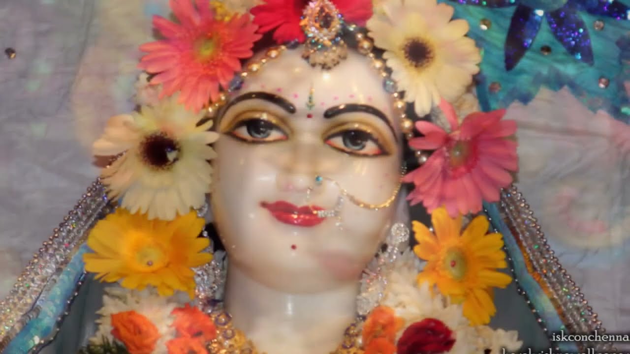 Sri Sri Radha Krishna Darshan - ISKCON Chennai - YouTube