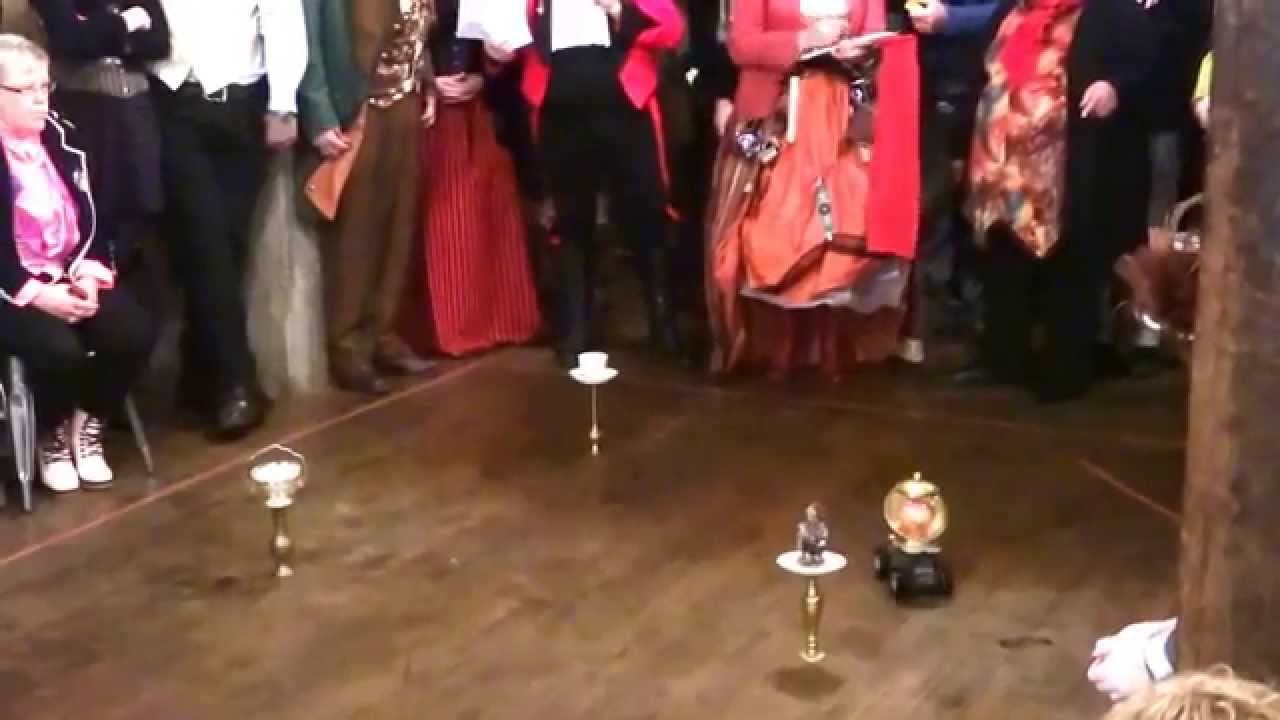 Teapot race, Oamaru Steampunk Festival - YouTube
