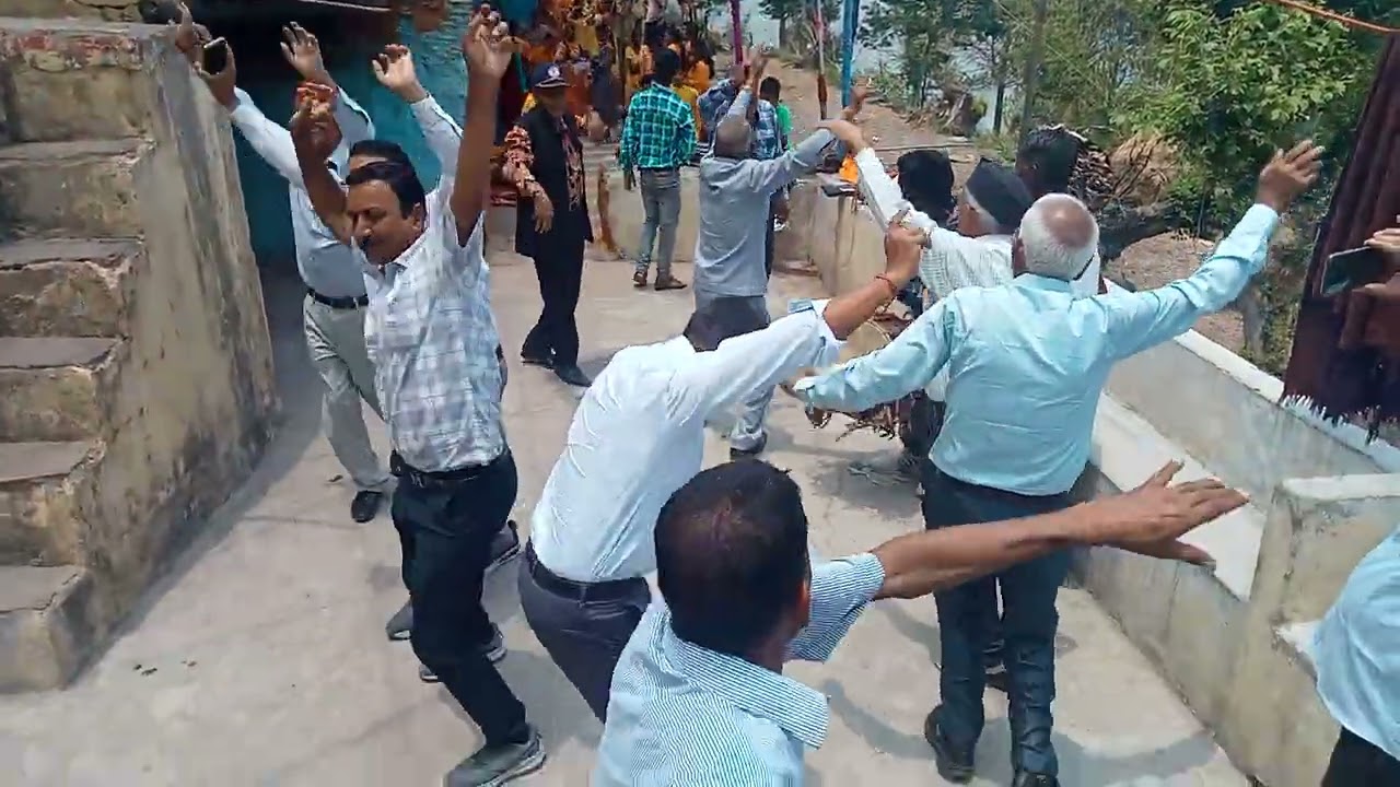 #travel #village #villagelifestyle #pahadiculture #viral #viralvideo #enjoylife #staymotivated