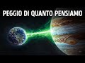 La NASA ha scoperto un lampo verde su Giove che non dovrebbe esserci