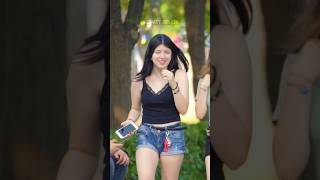 Genç Kizlara Teyze Demek