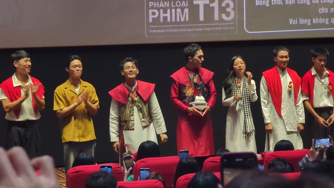 Mưa Đỏ - CineTour 30 tháng 8