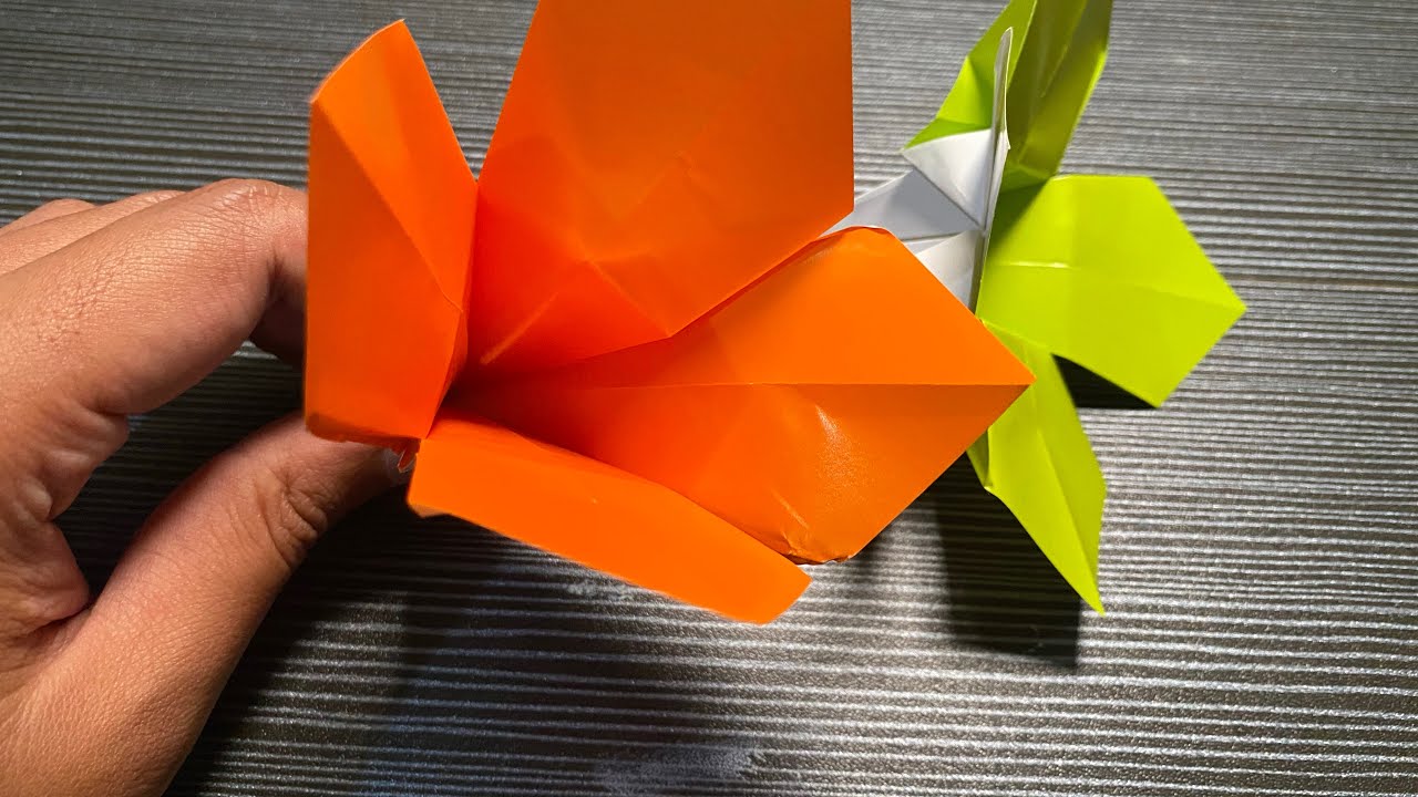 Comment Faire une Fleur de Lys en Origami 🌺 | Simple et Élégante #origamilovers
