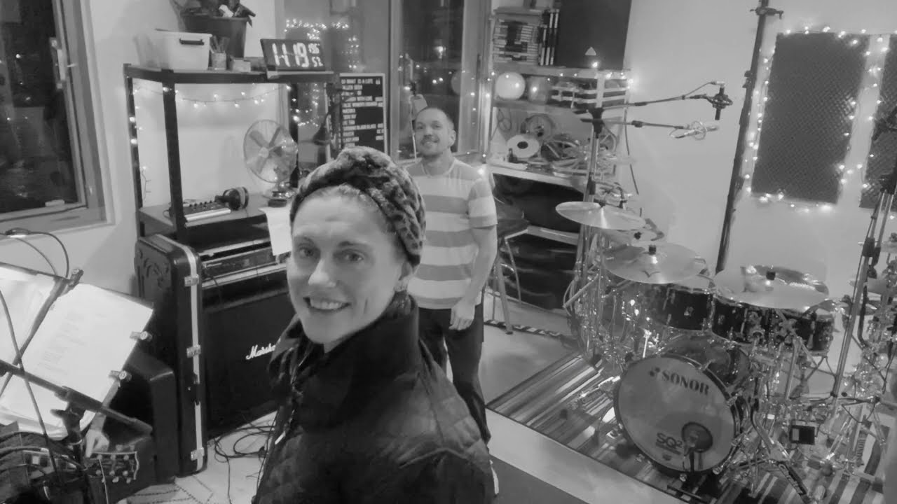 Råvildt - Burning Black Glass (Studio recording)