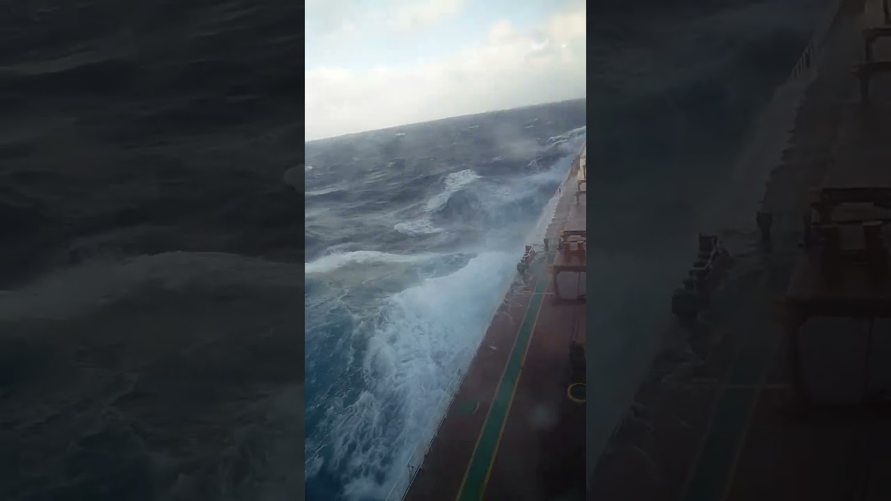 7 meter heavy sea swell video