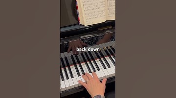 Hymn Improvising with chords - how to use a 1-3-5-8-5-3 roll in the left hand. #piano #music