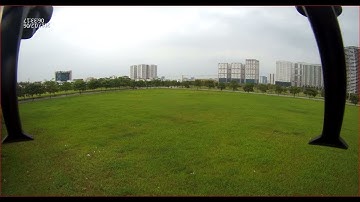 Em làm lần đầu - Công viên ngoại giao đoàn - công viên Hòa Bình - Bay thử