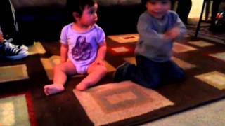 Babies dancing harlem shake