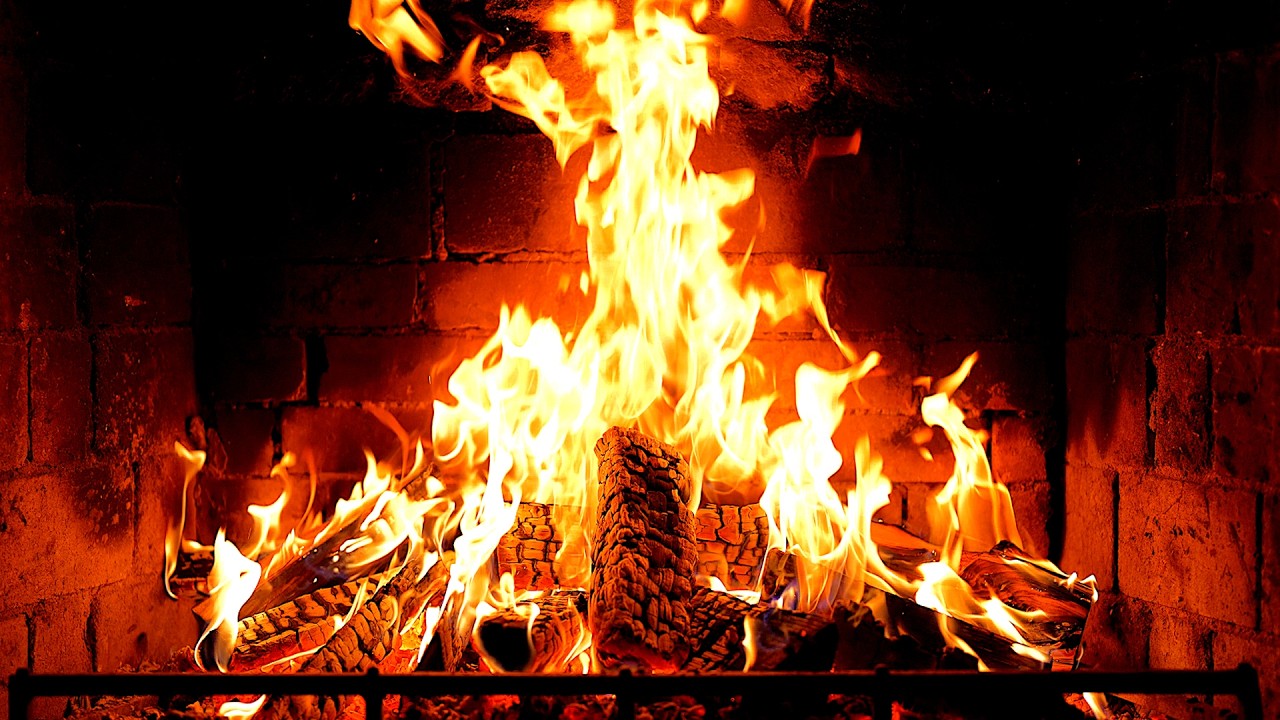 Cozy Fireplace 4K (12 HOURS). Fireplace with Crackling Fire Sounds. Fireplace Ambience