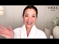 ミシェル・ヨーの輪郭と肌質を整えるスキンケア！内面から育てる美しさについて。| Beauty Secrets | VOGUE JAPAN