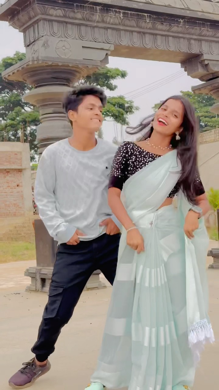 Suggest songs for our next shorts ?❤️?? ​⁠@Nishadancingqueen #trending #dance #viral #shorts