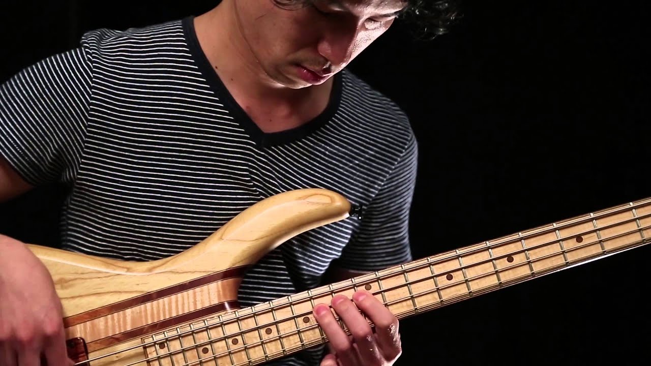 【Qsic】Benavente DC 4strings 33inch scale【売約済】