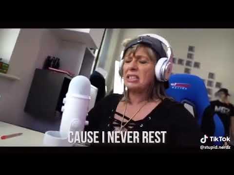 Morgz mom rapping official video (big Jill) - YouTube