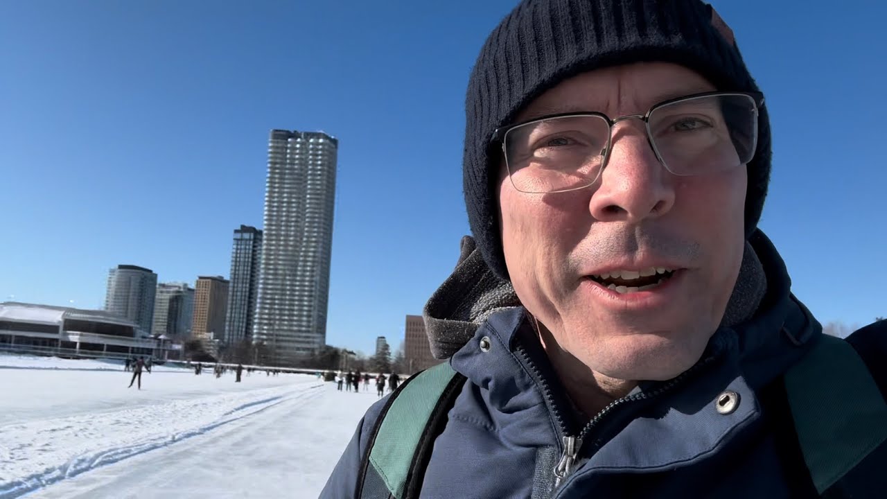 World’s longest skating rink eh! 🇨🇦