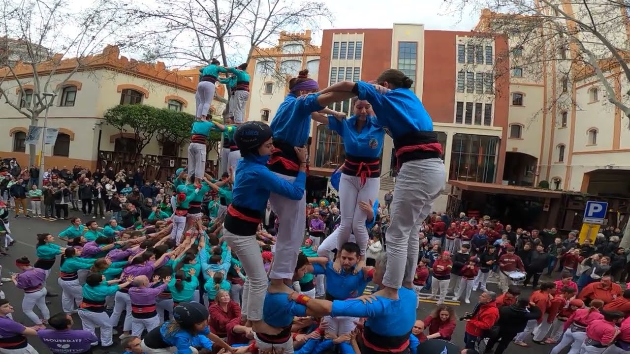Castellers del Foix de Cubelles - 3 de 6 - Diada de la Damm (2025)